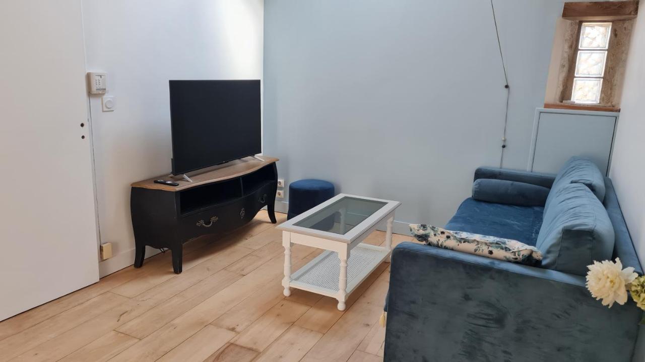 Belle Suite Dans Corps De Ferme - Logement Alicia Villiers-sous-Grez Exteriör bild